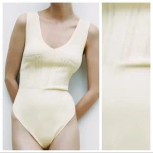 NWOT ZARA OYSTER WHITE KNIT V-NECK POINTELLE BODYSUIT